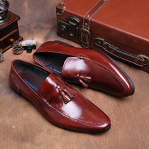 Spring and Autumn Mens Leather Mens Shoes British Pointed Toe Business Formal Leather Shoes Tassel Set Feet Trend Casual Mens Shoes