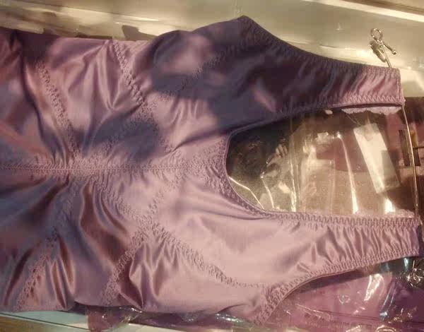 Sous-vêtement minceur luxueux en nylon - Ref 709969 Image 23