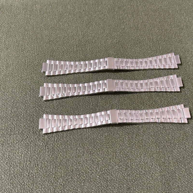 Patek Nautilus Series Watch Strap Made of 316L Solid Stainless Steel with Brushed Finish and Multiple Polishing Processes