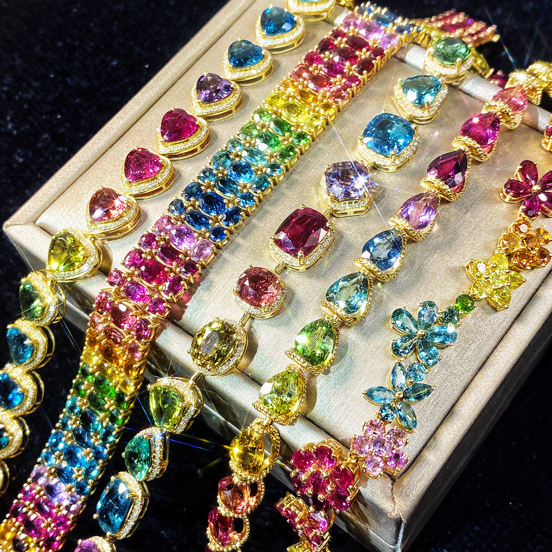 Yongxi (2 stores) Bite 18K gold inlaid Caibao Jewelry Fashion Ring Bracelet Bracelet Pendant Rose Gold Sky-Taobao