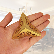 Brass three bread corner pieces Copper corner guard Chinese wardrobe door camphor box gift box Angle flower angle code angle iron 4 5cm