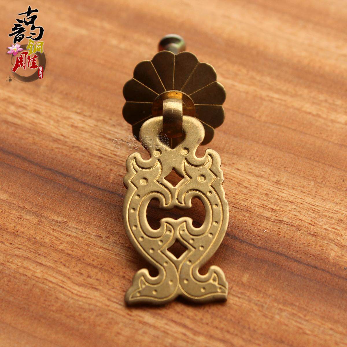 brass handle all-copper double-dragon handle drawer overall cupboard door handle Chinese imitation antique furniture hanger hardware bronze