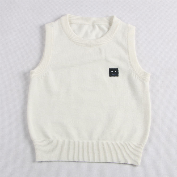 Trẻ em mặc vest trẻ em áo len vest bé trai hoang dã áo sơ mi nữ áo thun bé gái áo gile màu be