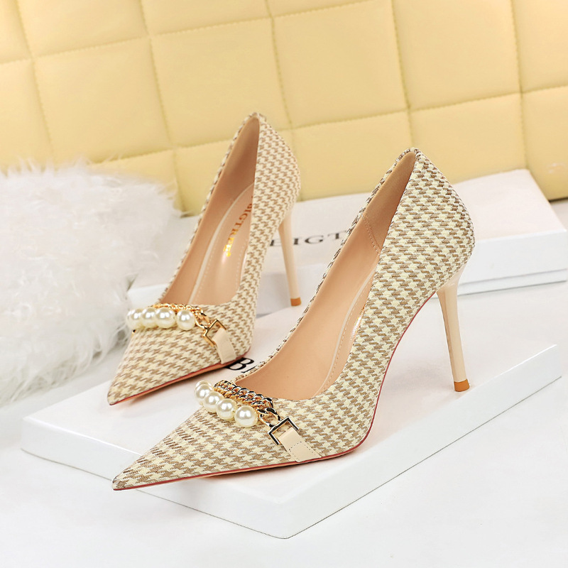 9283-1 European and American Style Houndstooth High Heels, Stiletto Heels, Shallow Mouth, Pointed Toe, Pearl Chain, Plaid Pattern Women's Shoes