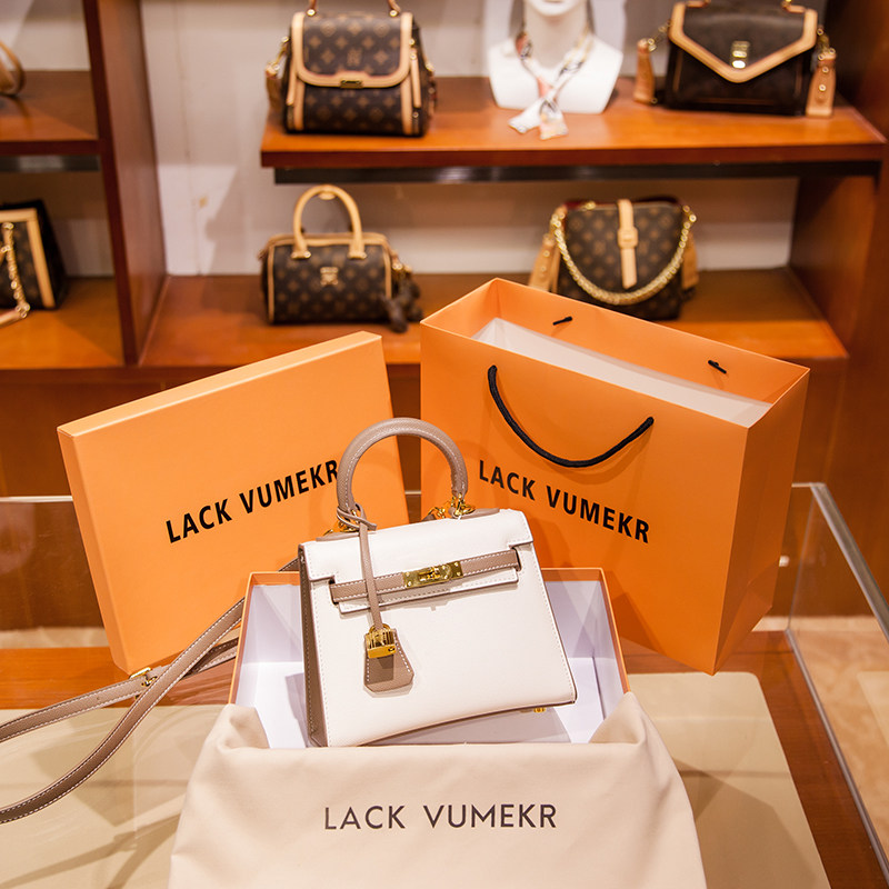 Hong Kong LACKVUMEKR leather niche high-end Kelly bag handbag 2021 new trendy Messenger bag women