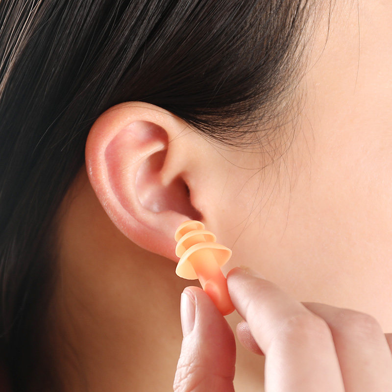 New Japanese professional anti-noise earplugs sound insulation sleep sleep special student snoring mute artifact noise reduction