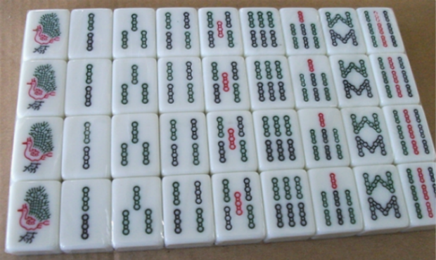 Bản gốc chính hãng Quebec Mahjong thương hiệu Đài Loan phiên bản bốn máy hình lục giác sao kim cương dương dây tre từ tính đơn từ tính - Các lớp học Mạt chược / Cờ vua / giáo dục bộ cờ mạt chược