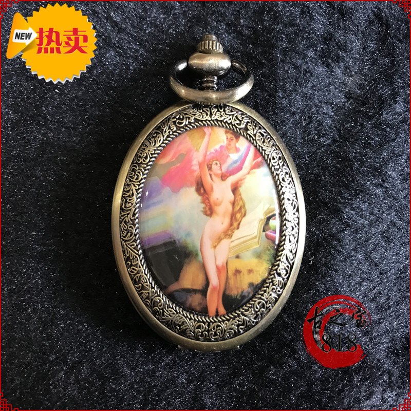 Antique miscellaneous mini retro retro costume props Decorative ornaments Clamshell Classic pocket watch Mechanical digital watch