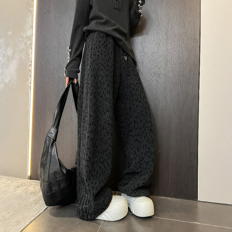 Leopard Print Sweatpants for Women, 2025 Autumn and Winter New Style, European Style with Side Stripes, Rhinestone Graphics, Loose Casual Pants