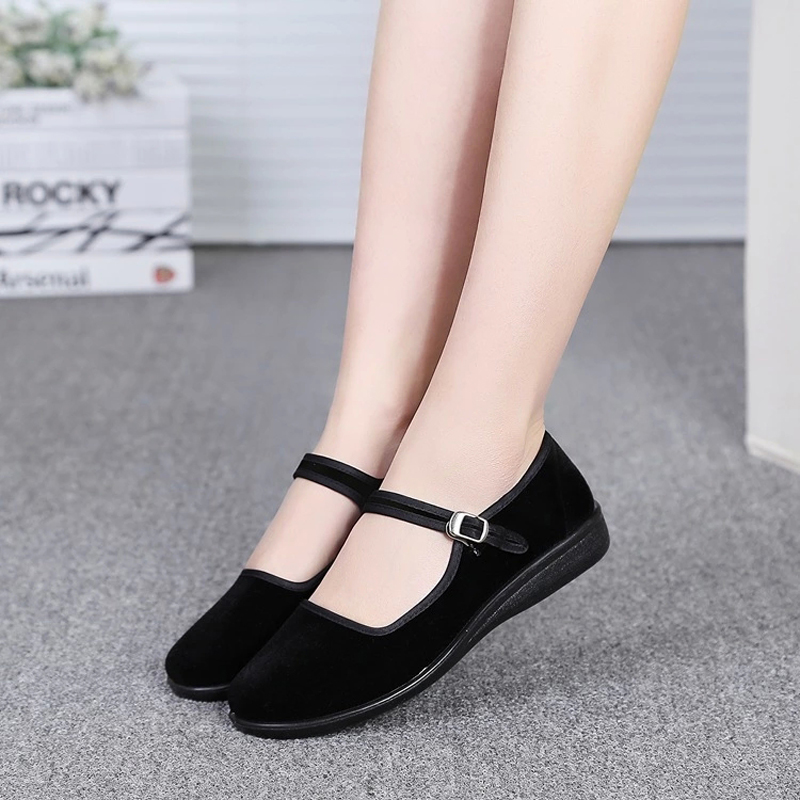 Old Beijing cloth shoes women's single shoes soft bottom low heel flat work shoes black square dancing shoes gift shoes mother shoes