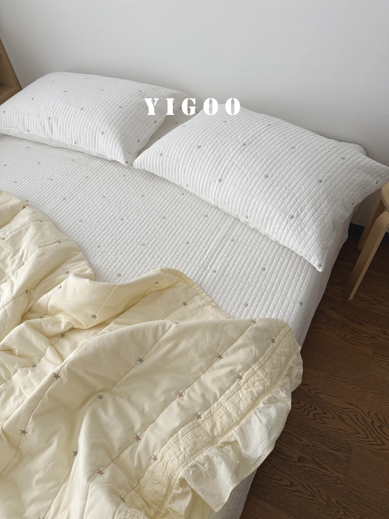 Корейский комплект постельного белья с вышивкой звездочек из хлопка три предмета с утолщенной простыней и всесезонным одеялом