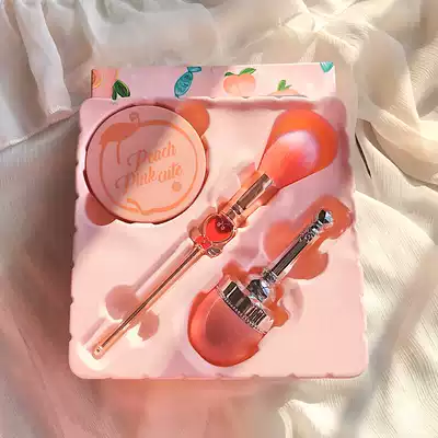 Little princess gift box peach makeup three-piece gift girl heart blush powder pink brush beautiful girl