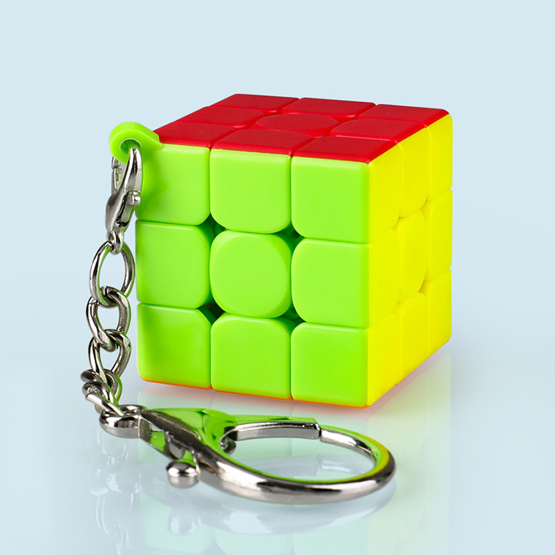 Qiyi third-order small Rubik's cube mini trumpet Rubik's cube keychain personality creative keychain waist hanging for men and women