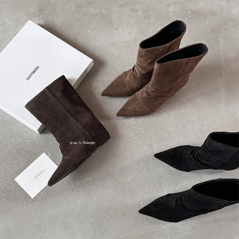 8cm Cowhide Pointed Toe Women's Short Boots, Suede Retro Invisible Height-Increasing Wide-Leg Autumn and Winter Fashion Boots, Genuine Leather Slip-On 8cm Cowhide Pointed Toe Women's Short Boots, Suede Retro Invisible Height-Increasing Wide-Leg Autumn and Winter Fashion Boots, Genuine Leather Slip-On