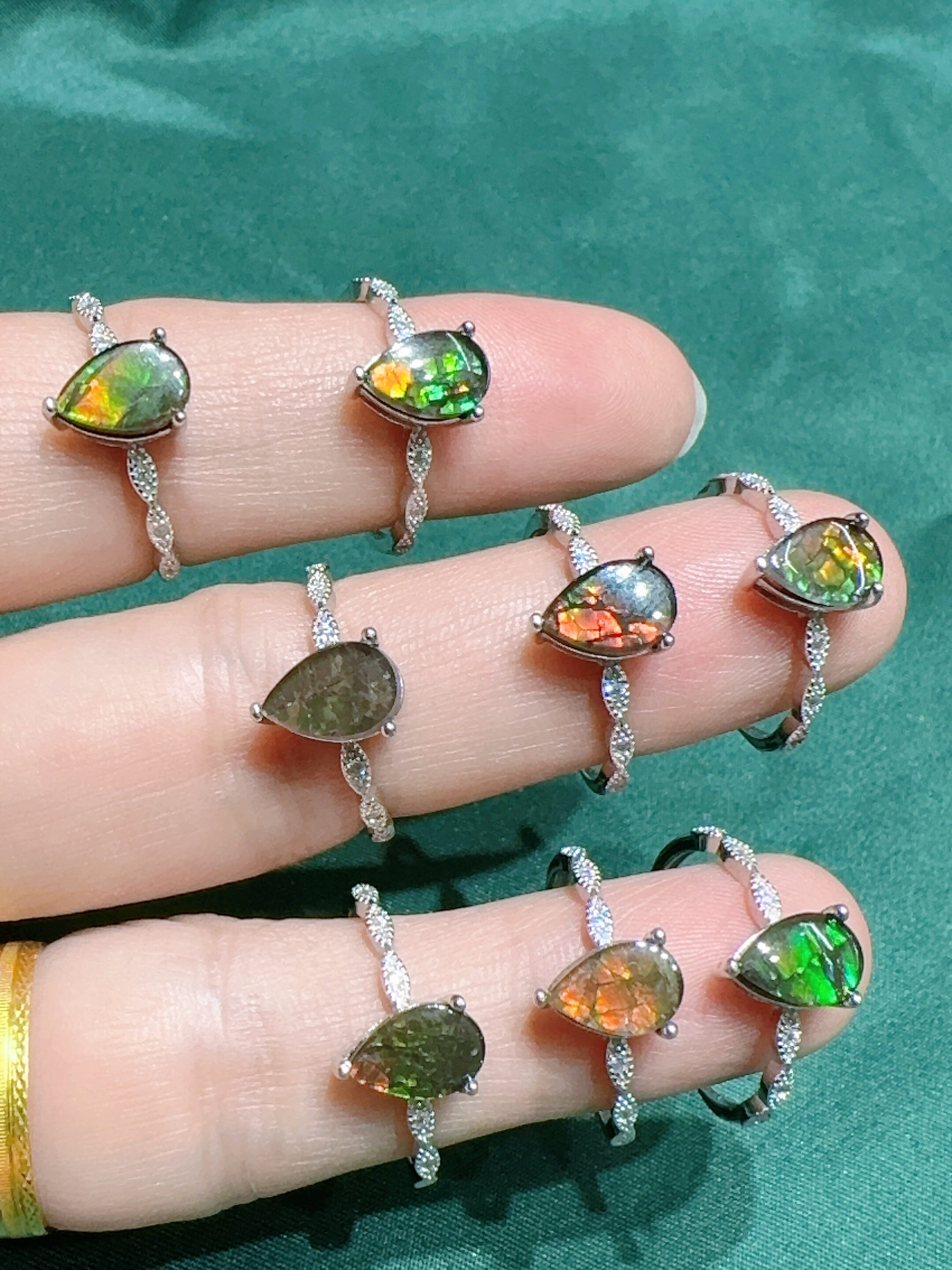 Natural colorful snail ring for women, fashionable and versatile jewelry, live saliva drop 925 silver inlay, atmospheric and colorful