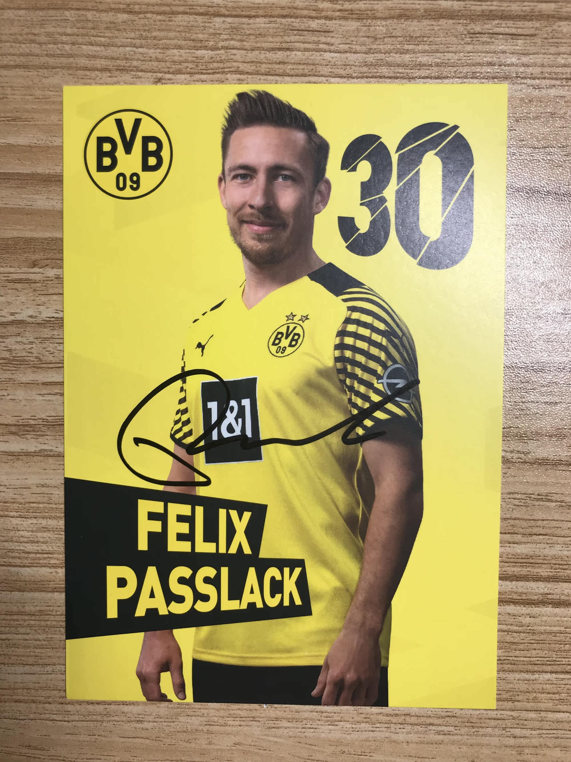 21-22 German Dortmund Paslak pro-pen signature official card