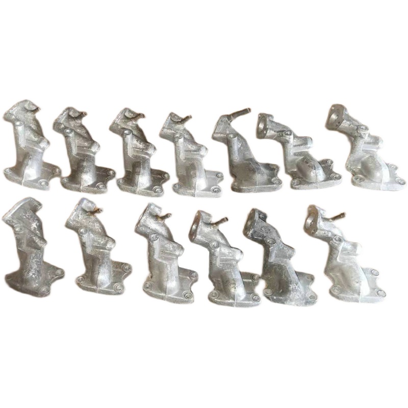 Applicable 2 Chong DIO50 18 27 28 28 gia mausoleum 50 LOCOMOTIVE CARBURETOR CONNECTOR ORIGINAL connector