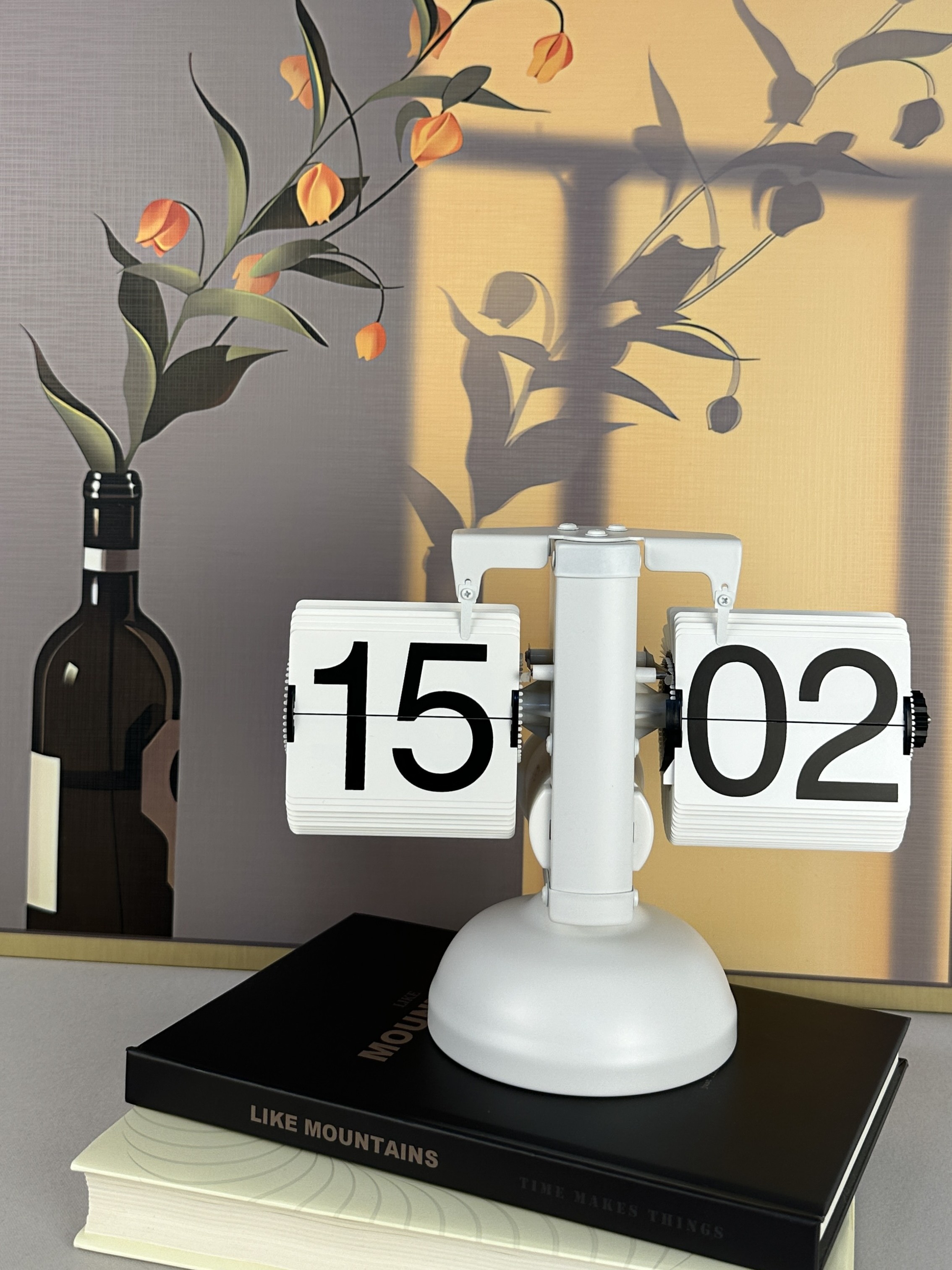 Creative Mechanical Automatic Page-Turning Clock, Simple Retro Desktop Digital Pendulum Clock, Light Luxury Minimalist Decorative Desk Clock