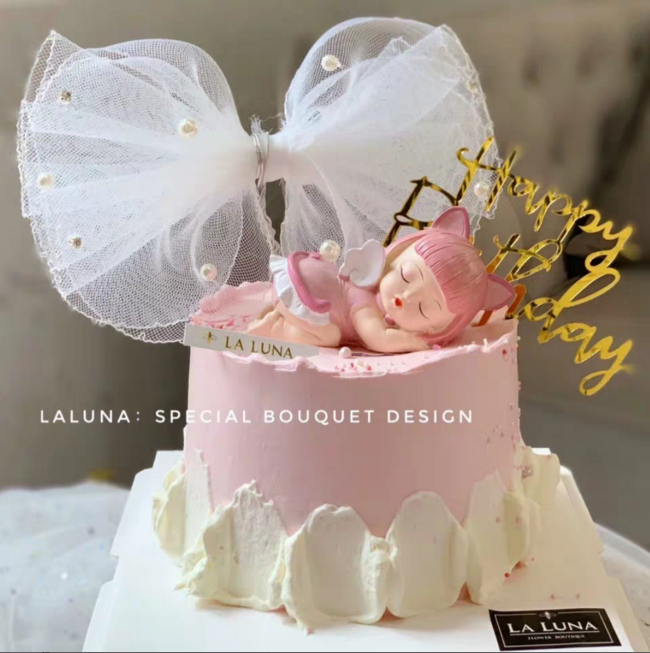 Baking cake decorated Crown Swan girl sleeping little princess swan swing doll swing piece wings butterfly-knit plugin