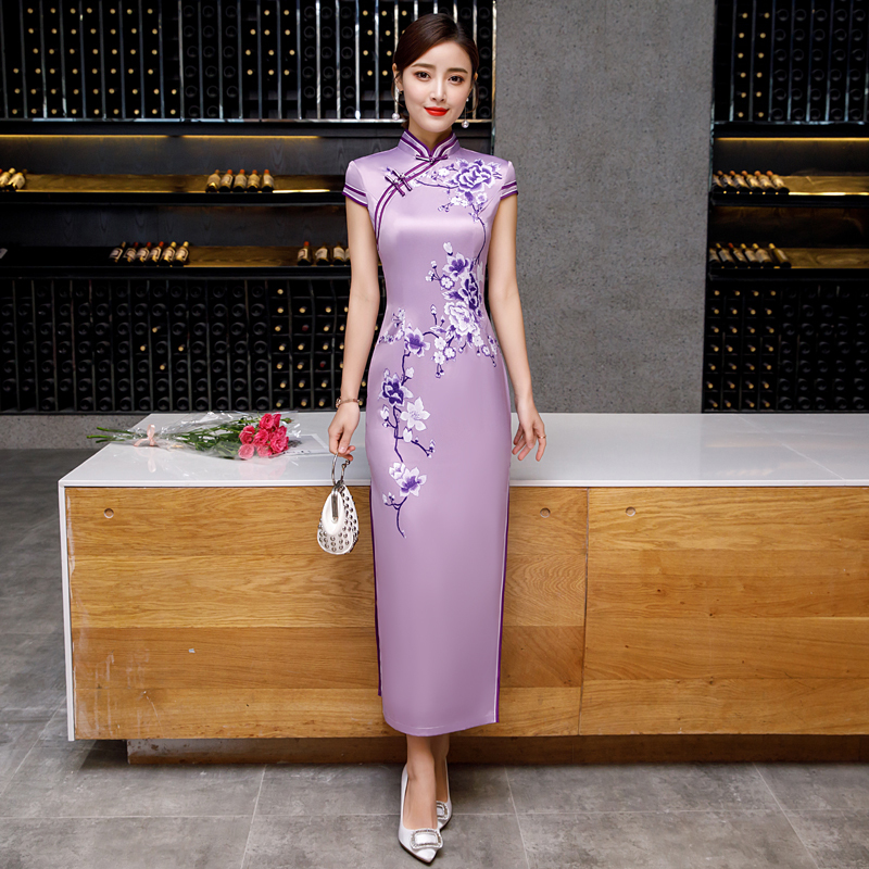Runway Long Cheongsam 2026 Spring/Summer New Style Young and Elegant Dress Middle-Aged Women Mother Performance Costume Chinese Style Runway Long Cheongsam 2026 Spring/Summer New Style Young and Elegant Dress Middle-Aged Women Mother Performance Costume Chinese Style