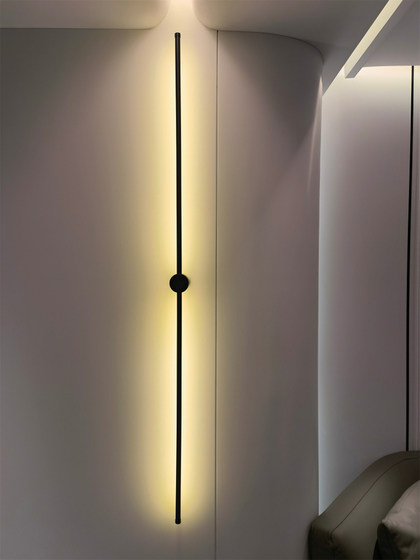 All-Copper Minimalist Long Strip Wall Lamp, Modern Simple High-End Designer Style, Italian-Style Living Room Tv Background Wall