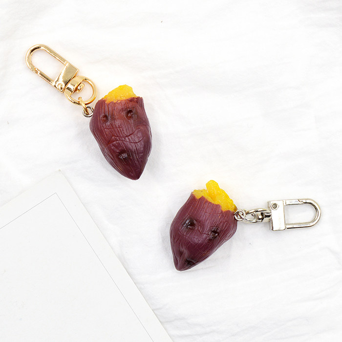 Girl Heart Roasted Sweet Potato Sweet Potato Strawberry Keychain Cute Mini Bag Accessories Airpods Protective Case Pendant