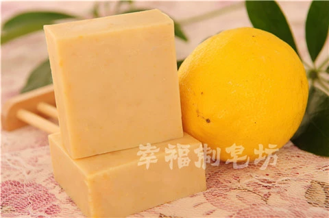 Lemon Handmade Soap Essential Oil Soap Whitening Hydrating Facial Soap Làm sáng da Shine Wash Hand Wash Bath Soap - Tinh dầu điều trị