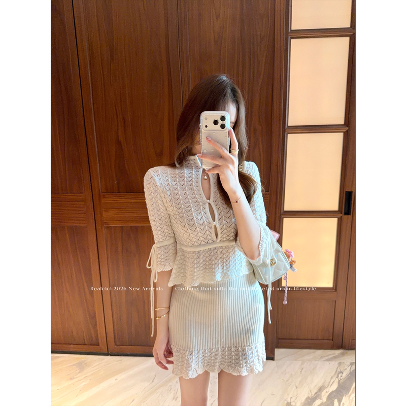 Realcici~Artistic Rising Star~Silk-Like Wool Knit Hollow-Out Top and Skirt Two-Piece Set, Waist-Cinching and Slimming Suit