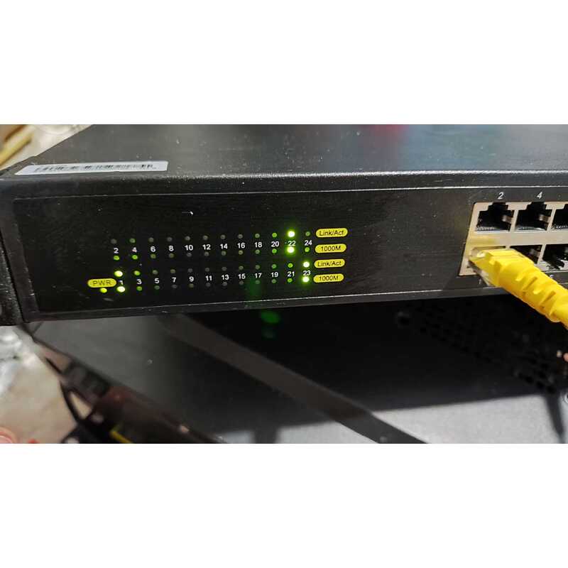 Negotiable Price for Dcn Shenzhou 24-Port Gigabit Switch Es1224