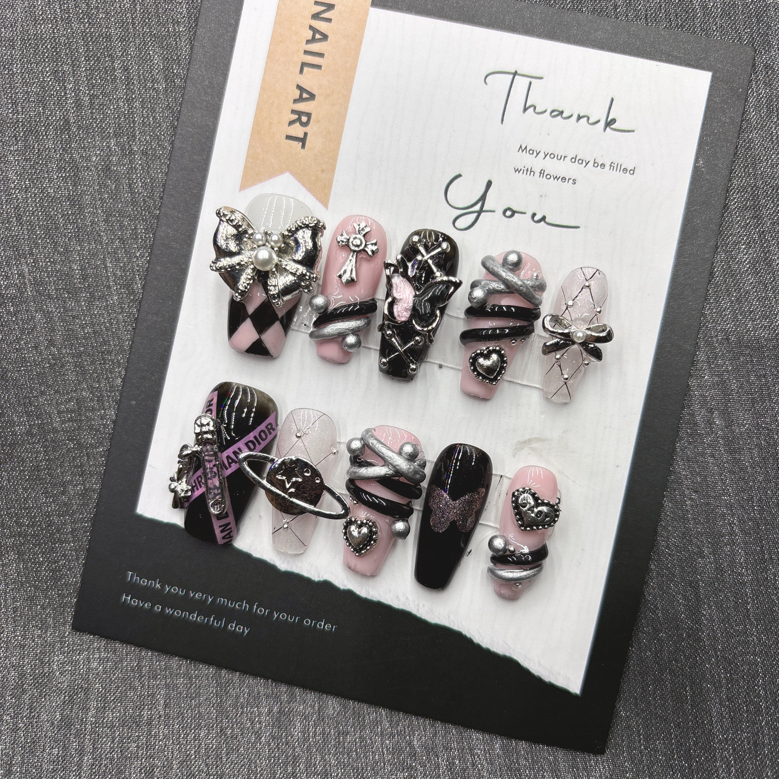 Lolita black powder handmade wearing armor y2k sweet and cool high-end temperament two-dimensional Kulomi 2026 medium and long — wholesale press on nails detail view 4