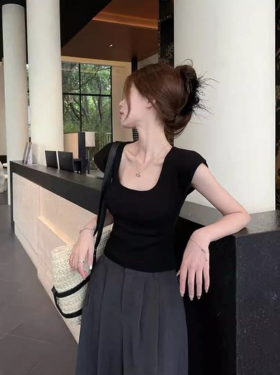 2025 Early Summer New Style Square-Neck Short-Sleeve T-Shirt for Women, Unique, Beautiful, Super Pretty, Short Top