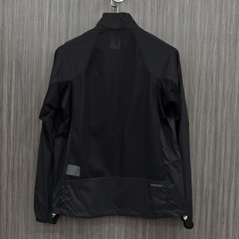 26-Year-Old Model Spring/Summer Lightweight Breathable Windproof Jacket for Men and Women, Suitable for Self-Driving Tours, Camping, Hiking, and Trekking