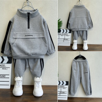 Boys spring suit 2021 new boy autumn foreign style Korean spring and autumn childrens sports sweater two-piece set