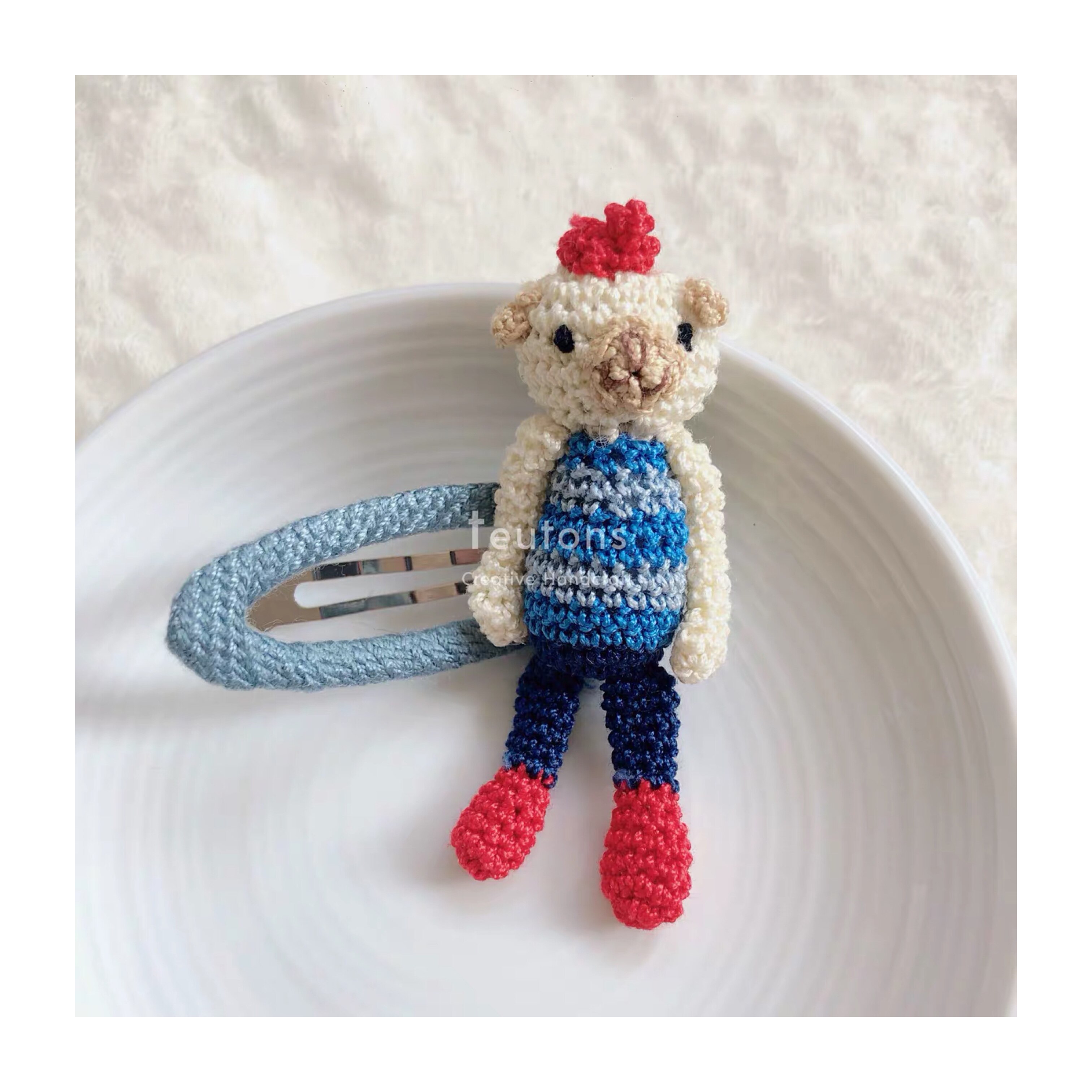 Super cute ins doll animal doll handmade crochet hairpin niche delicate adult can wear Japanese hairpin hair ring