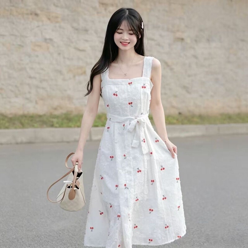 2026 Summer New Style French Pure Desire and Gentle Feeling White Embroidered Mid-Length Sleeveless Dress Women's Suspender Skirt