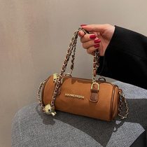 Light extravaganza with small retro ~ low key 100 lap temperament anti-suede bag lady 2022 new cylinder design can be satchel