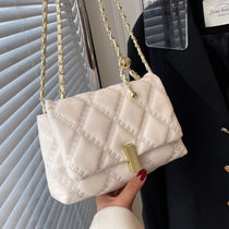 Vegan also can be hitchhiking ~ French style meets retro single shoulder bag lady with inclinable satchel flip design small square bag