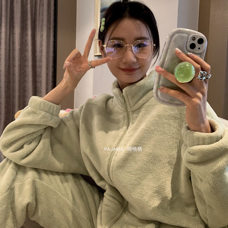 Japanese Style Pajamas for Women, Autumn and Winter, Can Be Worn Outside, Korean Style, Thickened Coral Fleece, Sweet and Casual, Fleece-Lined Flannel Loungewear