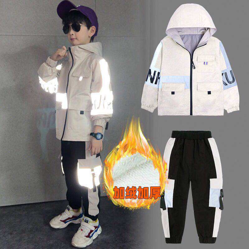 Boys' suits 2022 new trendy children's clothing autumn and winter children's fleece and thickened coat middle and big children's winter clothing two-piece set