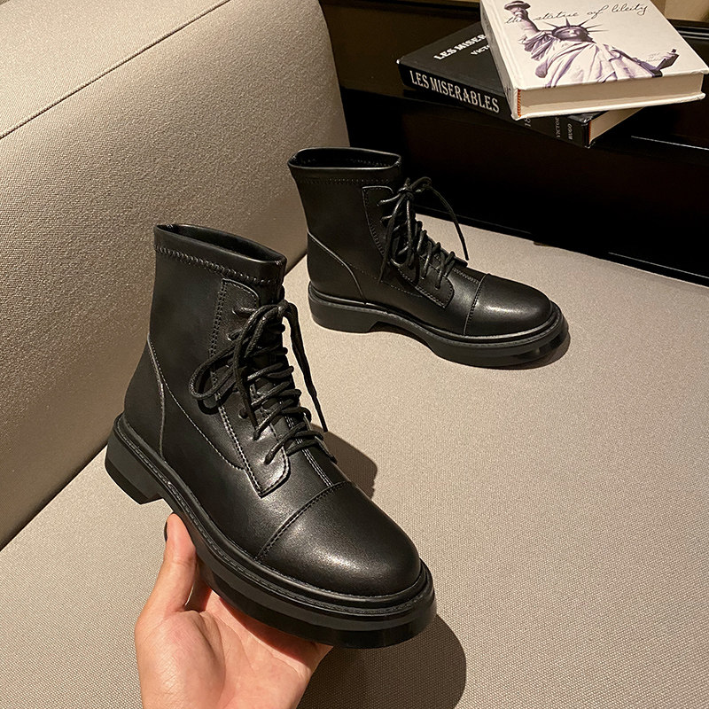 Flat bottom Martin boots female spring autumn single boots 2021 new lacing Inn wind short cylinder handsome short boot retro-ins tide