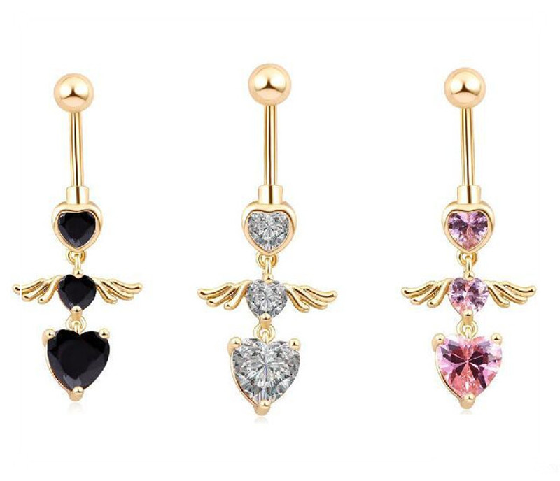 Bauchnabelpiercing mit rosa Flügeln