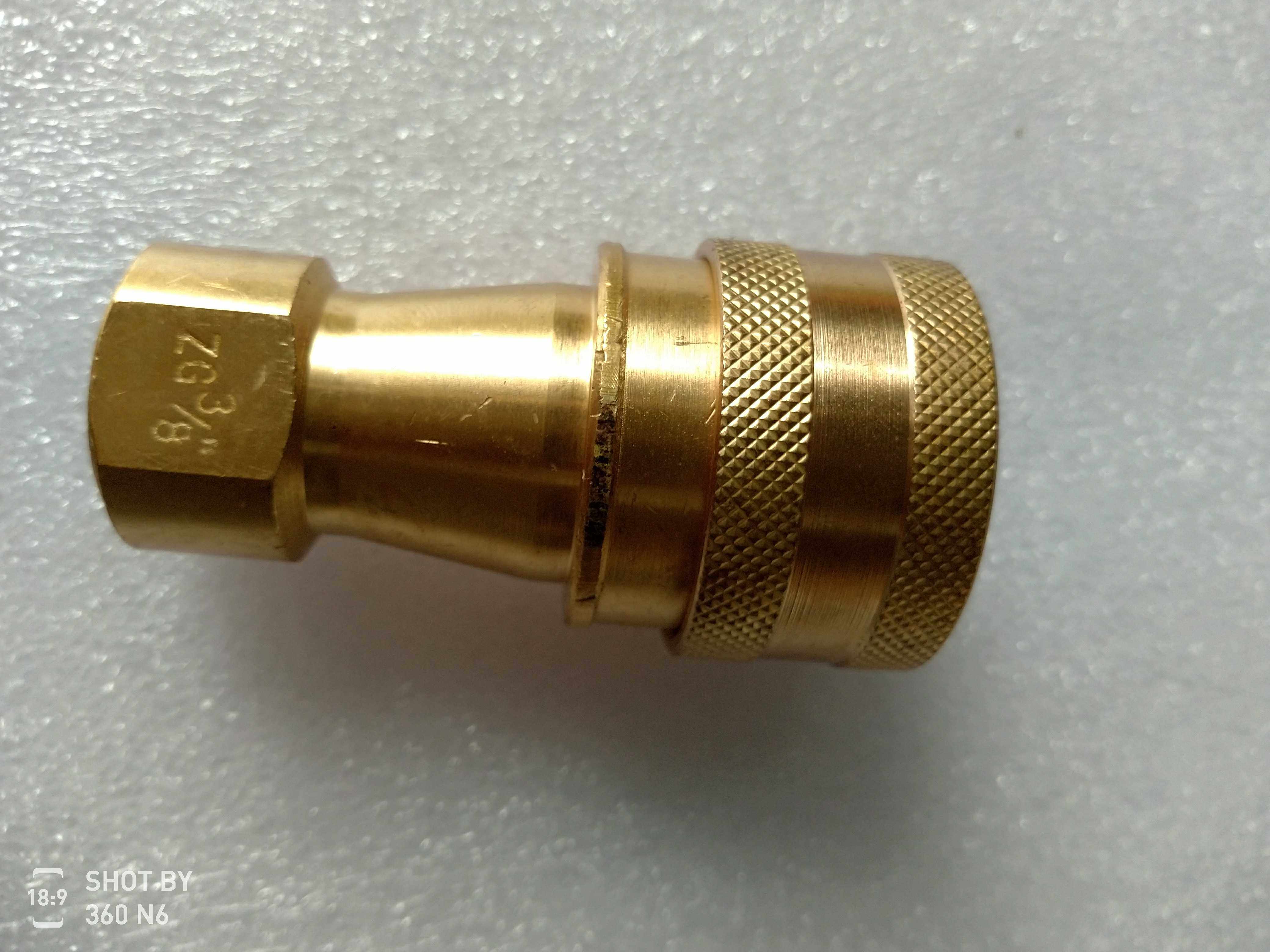 Used for refrigeration leak detection and vacuum filling with fluorine KZDZG3 8