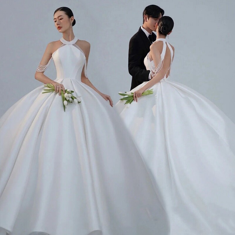 Studio indoor magazine style theme clothing Korean wedding photo photography photo photo pure white simple satin dress