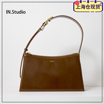 Spot ~ INSTUDIO Korean designer brand WIN LI new LOGO letter 100 lap single shoulder bag