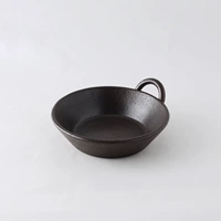 Забронируйте коричневый черный