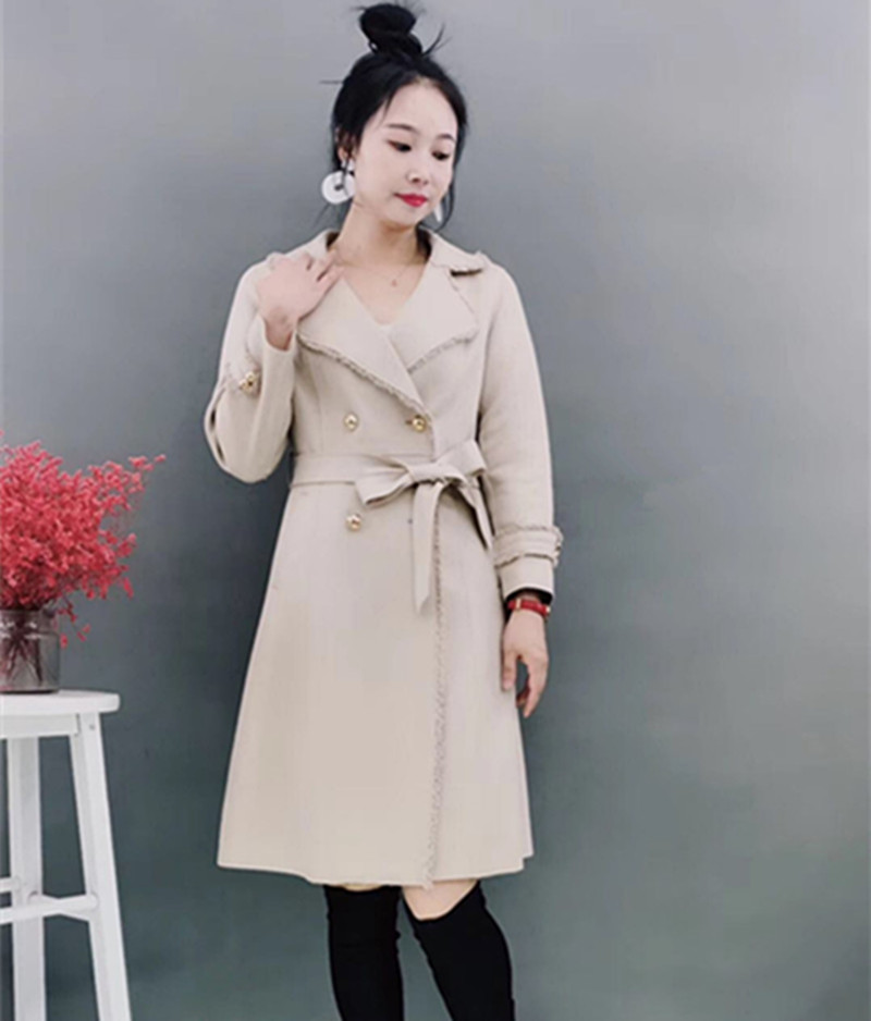 Áo khoác nữ mùa thu mới 2018 của Ji Jiayi QJY-18Q822 là áo khoác nữ mùa thu mỏng và dài - Trench Coat thời trang nữ