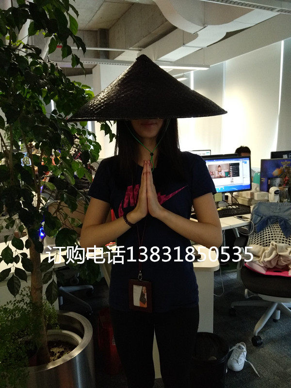 Bamboo knitting bucket hat shade hat Sunshade hat Dance show Fishing lampshade hat Black and white chivalrous straw hat