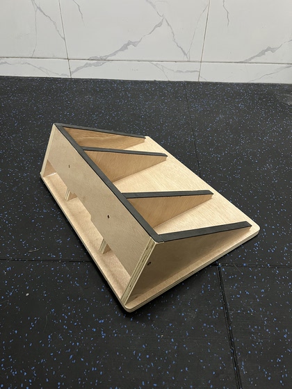 Fitness Wooden Stretching Board, Non-Slip Inclined Pedal, Squat Stretching Inclined Board, Deadlift Squat Foot Pad, Auxiliary Force Enhancement