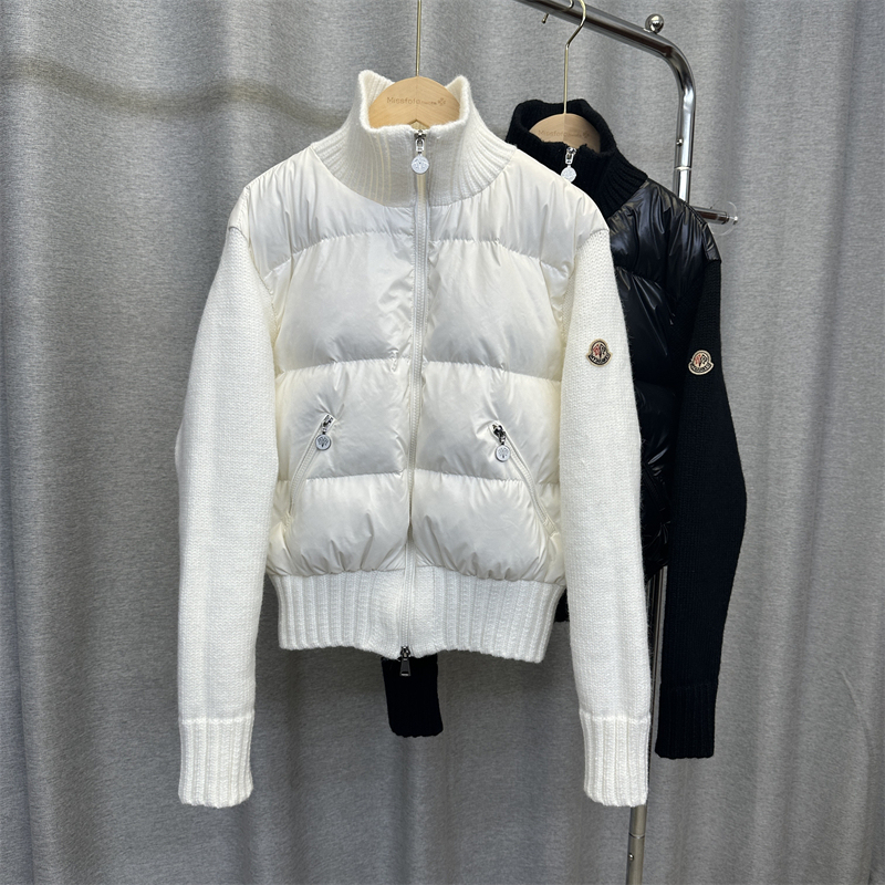 European-Style Stand Collar Patchwork Knitted Sleeve down Jacket for Women, Short Style, 2025 New Winter Lightweight Slimming White Coat, Trendy
