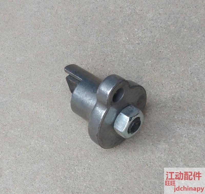 Universal single-cylinder diesel engine gear cover Pump oil seat Hand oil pump Pump oil wrench seat Tricycle tractor accessories